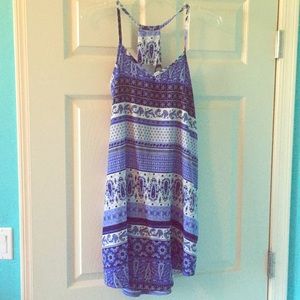 Blue and white dress! Perfect for the summer